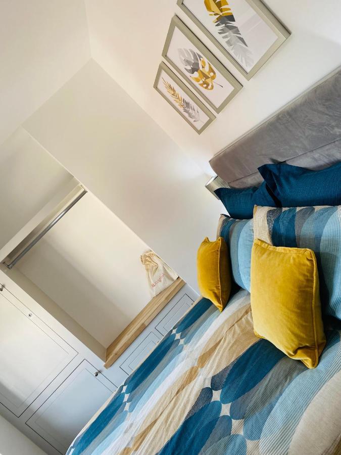 Lees Lookout Holt ,2 Bedroom Luxury Apartment With Private Parking المظهر الخارجي الصورة
